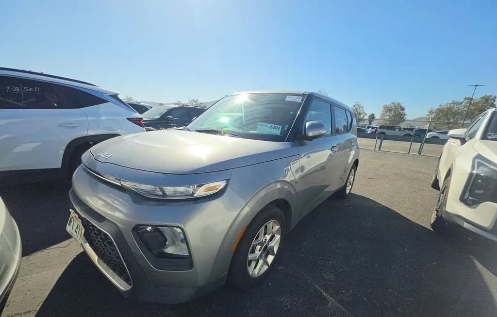 2022 KIA SOUL LX