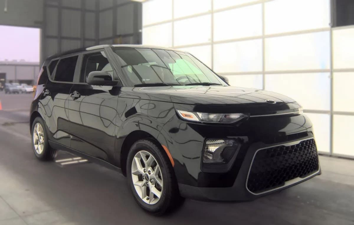 2021 KIA SOUL S 4