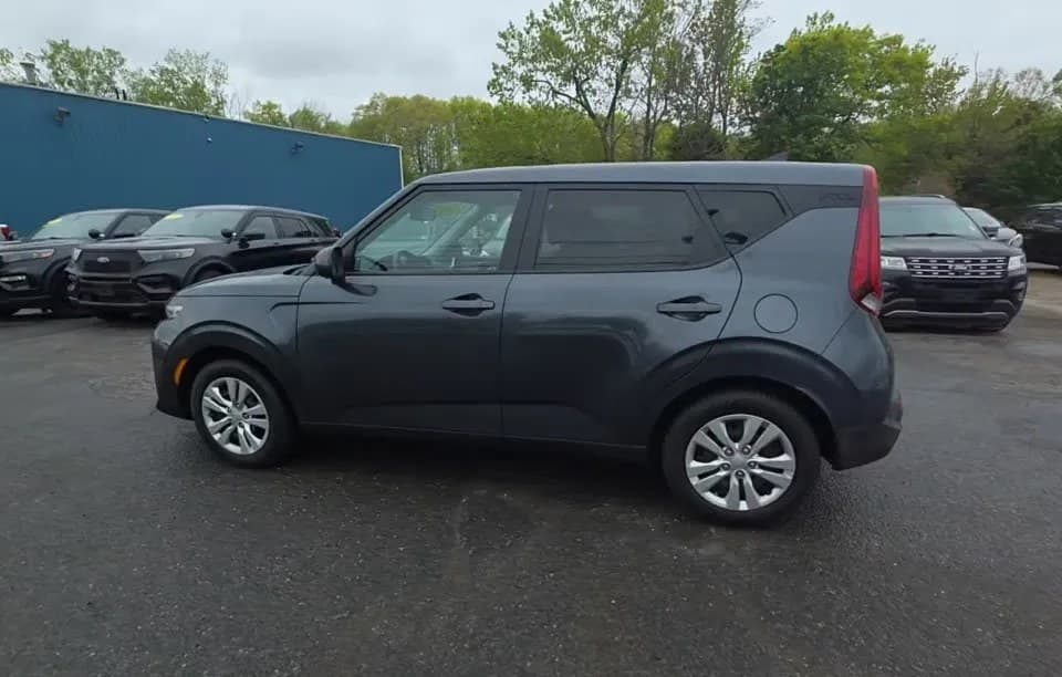 2020 KIA SOUL LX 4