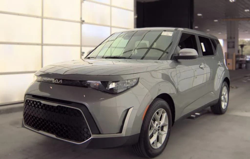 2025 KIA SOUL LX
