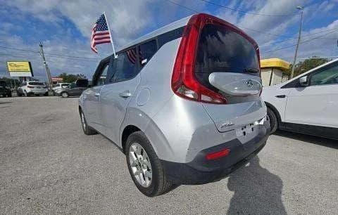 2021 KIA SOUL S 3