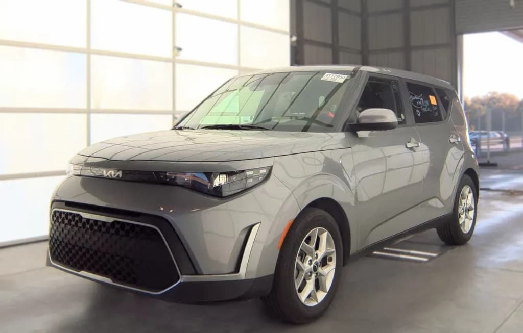 2025 KIA SOUL LX