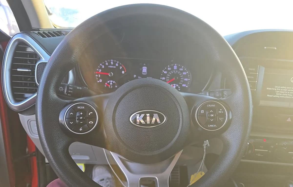 2020 KIA SOUL S 7