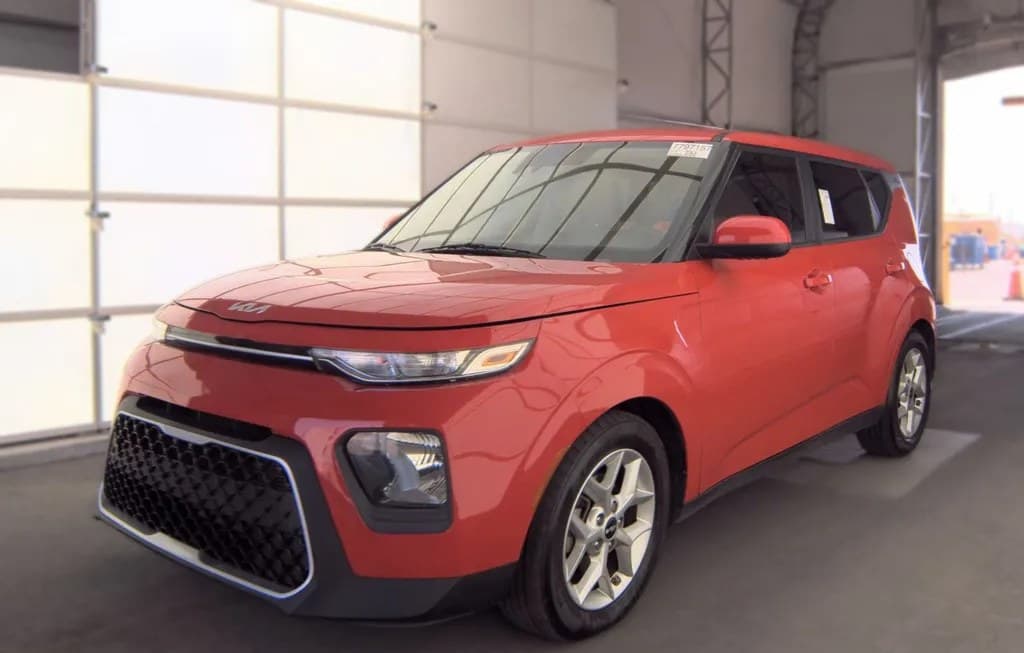 2022 KIA SOUL LX