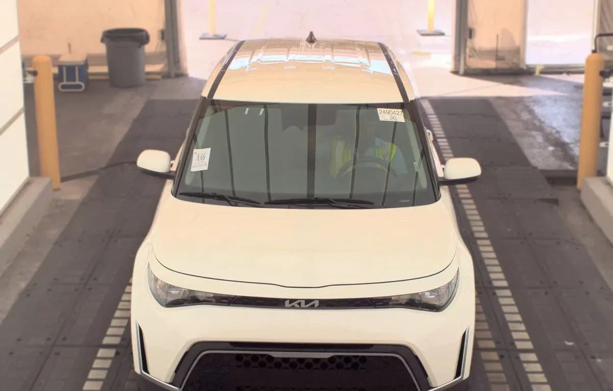 2025 KIA SOUL LX 3