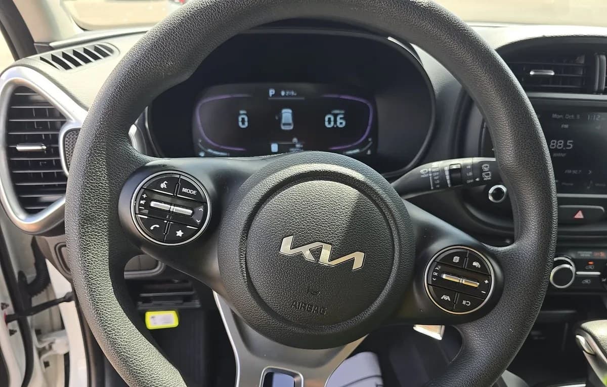 2025 KIA SOUL LX 7