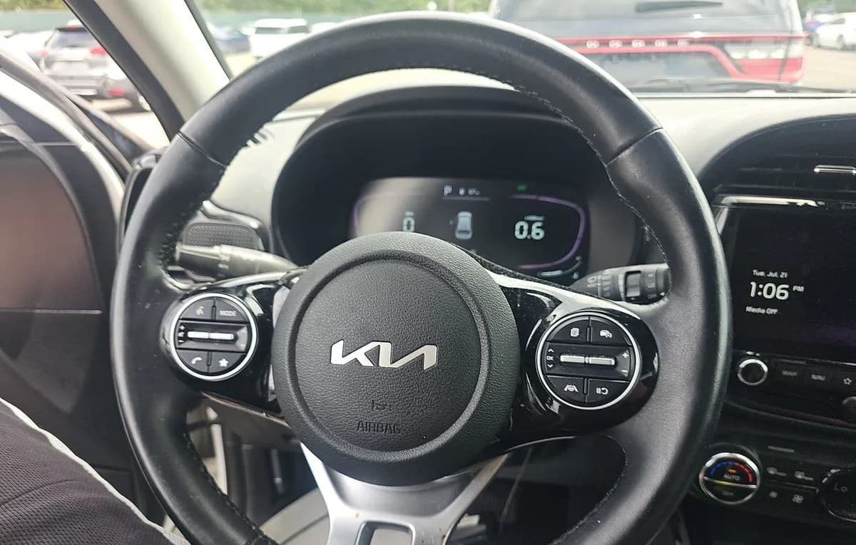 2023 KIA SOUL EX 7