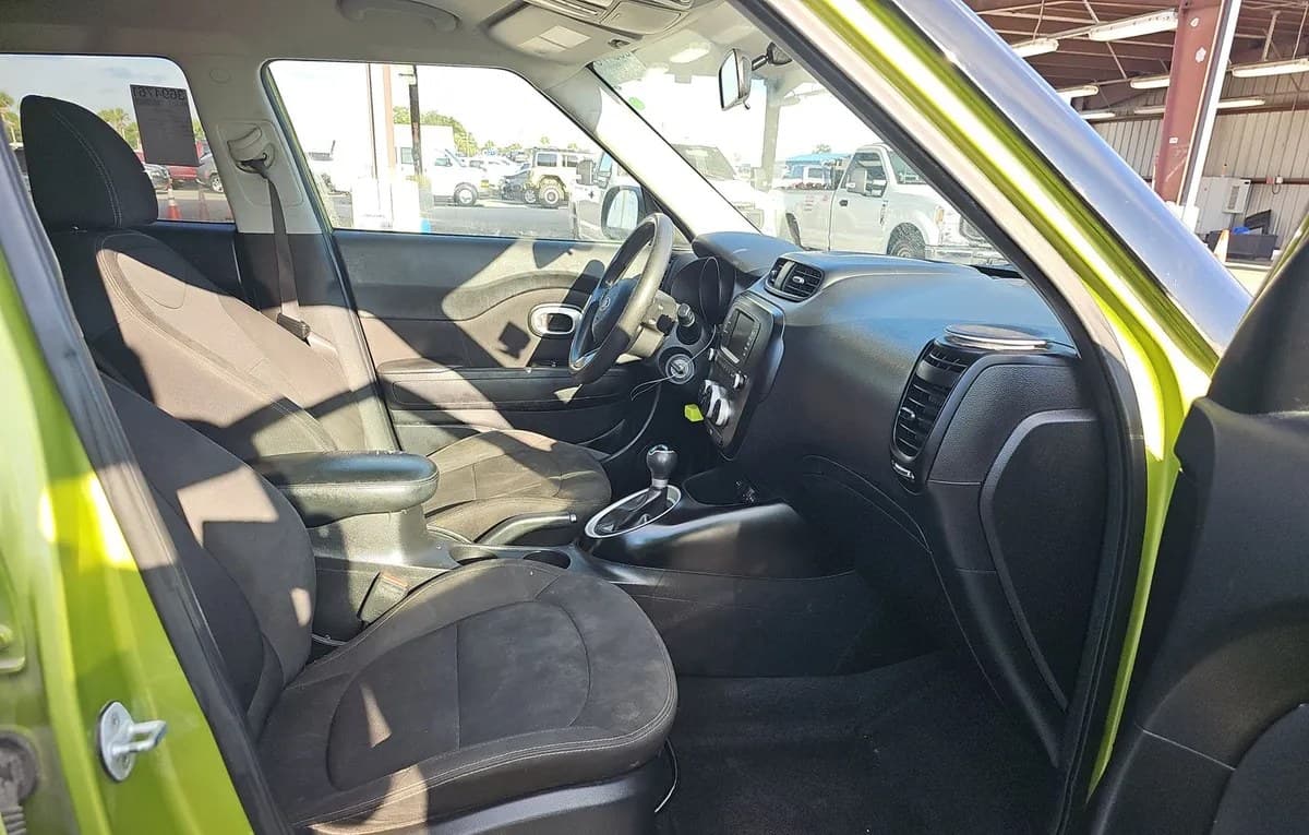 2018 KIA SOUL Base 4