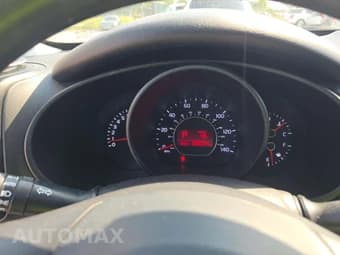 2017 KIA SOUL Base 7