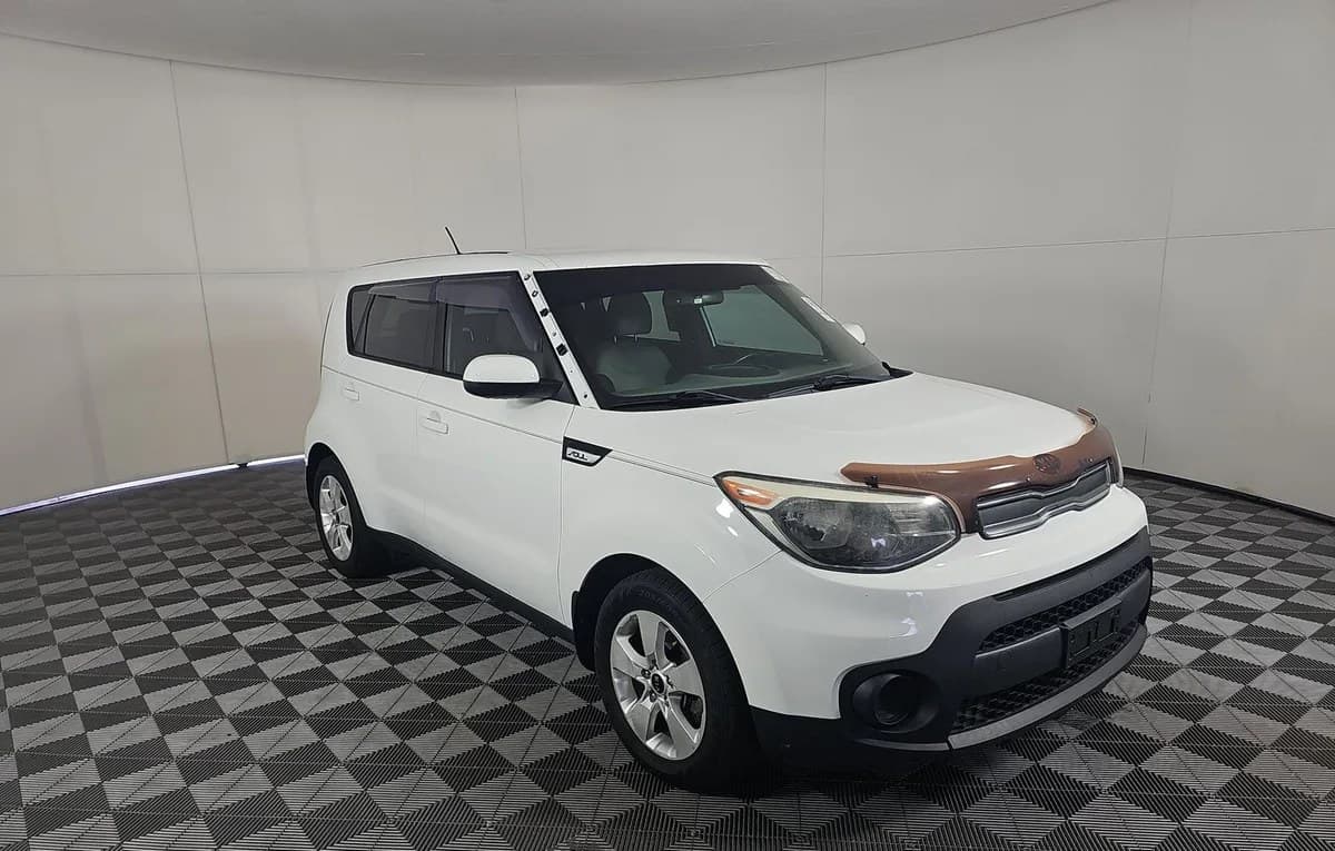 2018 KIA SOUL Base 4