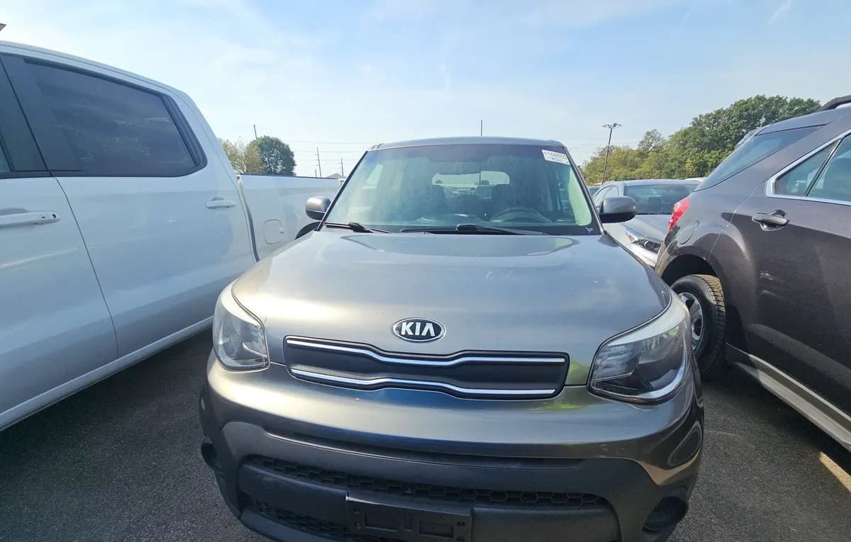 2018 KIA SOUL Base 3