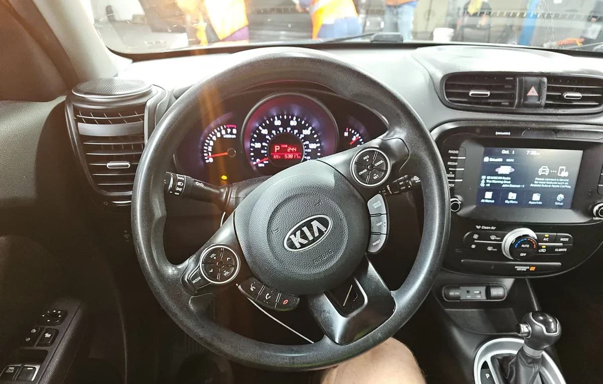 2018 KIA SOUL Base 7