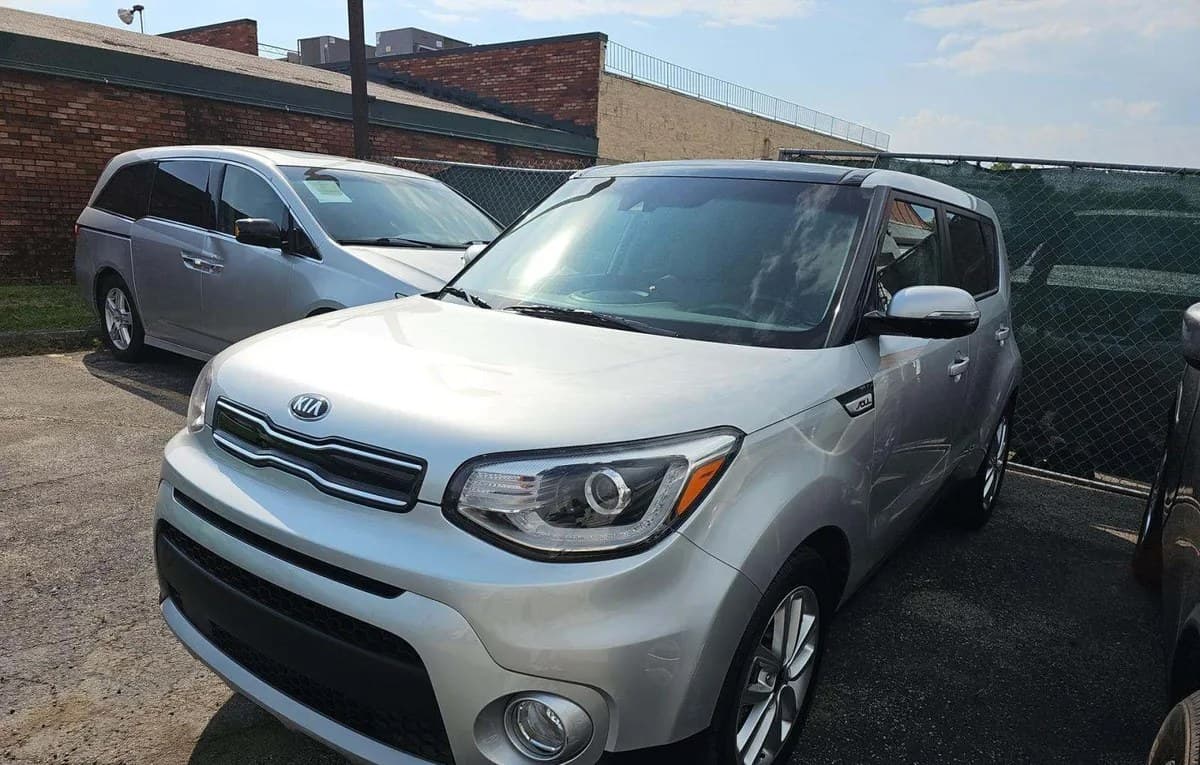 2019 KIA SOUL + 2