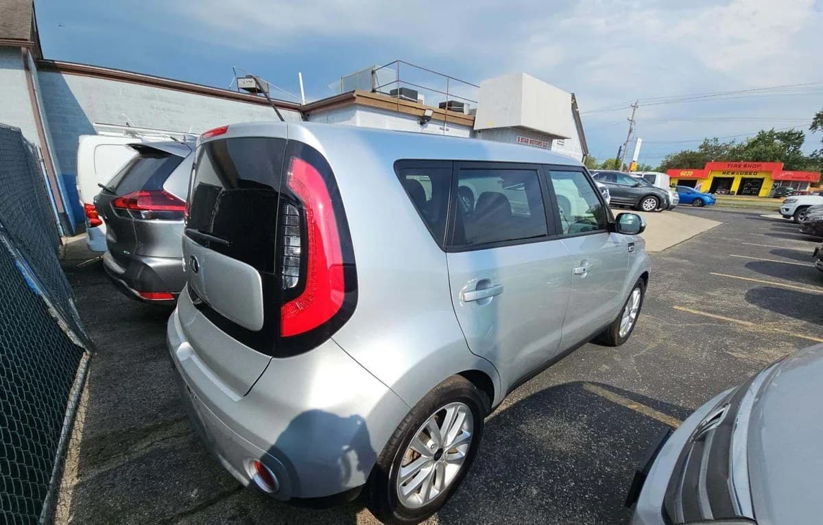 2019 KIA SOUL + 4