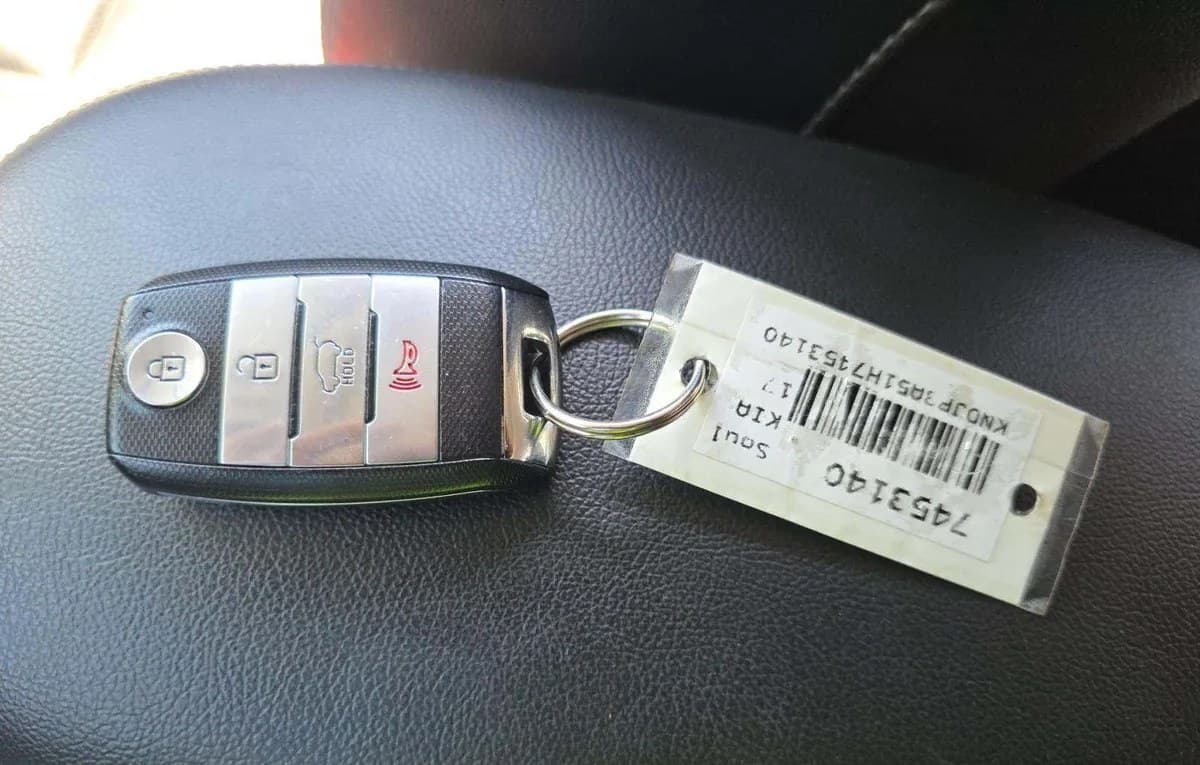 2017 KIA SOUL + 5