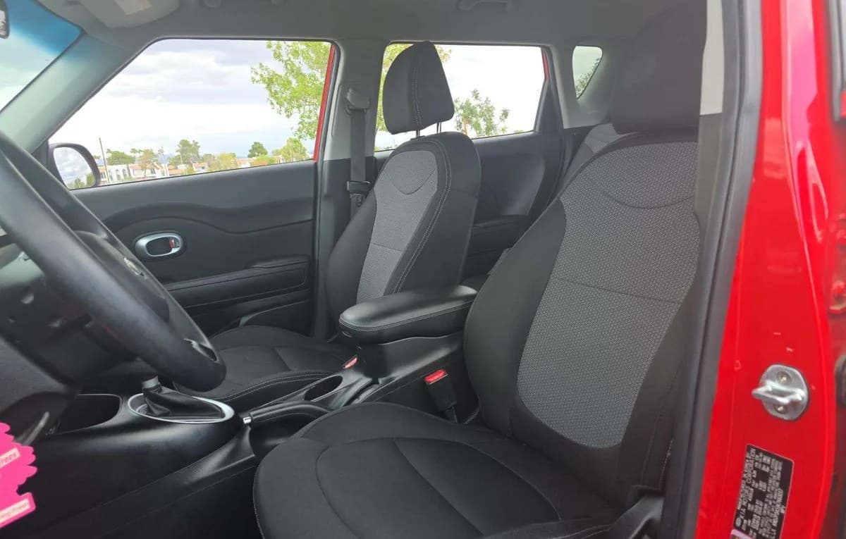 2019 KIA SOUL + 4