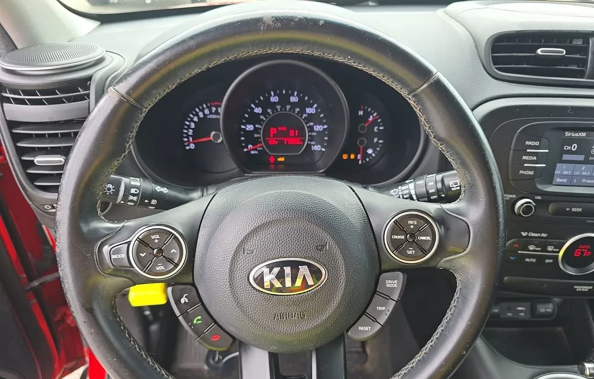 2017 KIA SOUL + 7