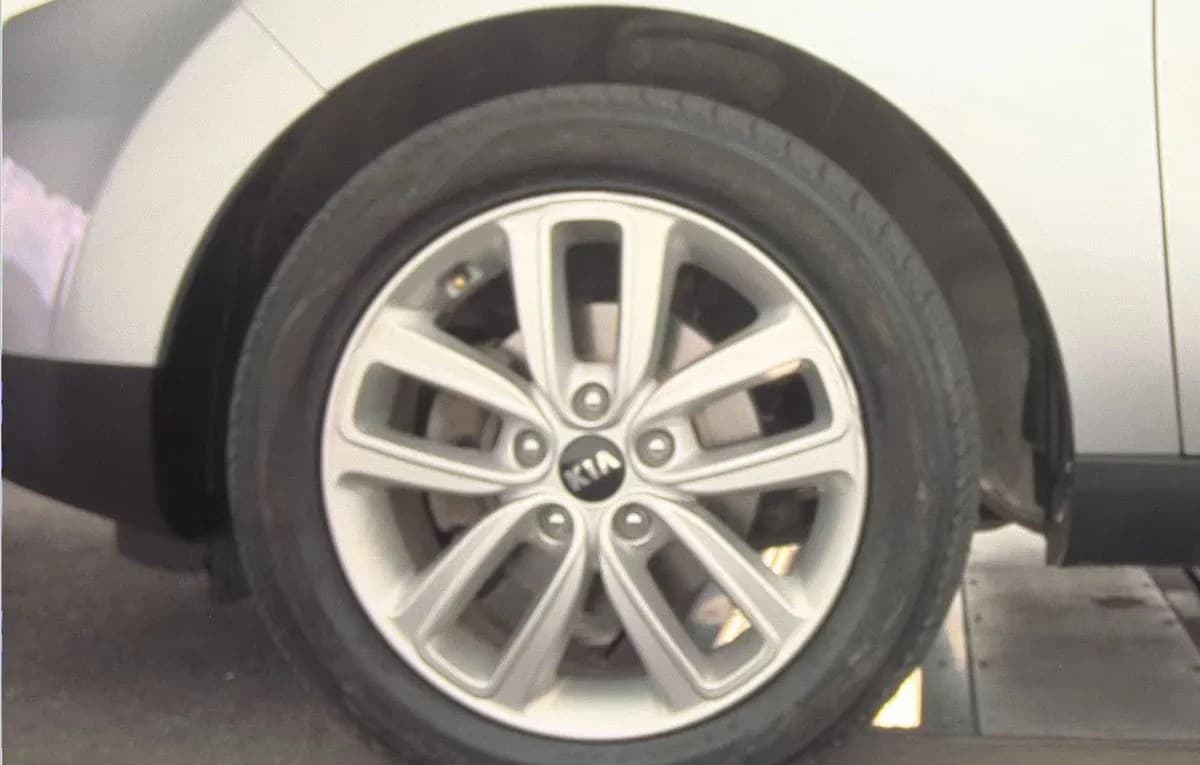 2019 KIA SOUL + 6