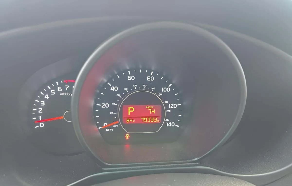 2019 KIA SOUL + 5