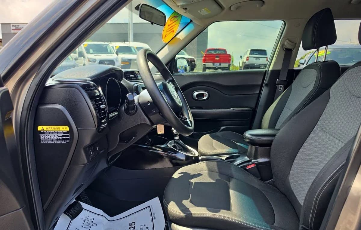 2018 KIA SOUL + 7