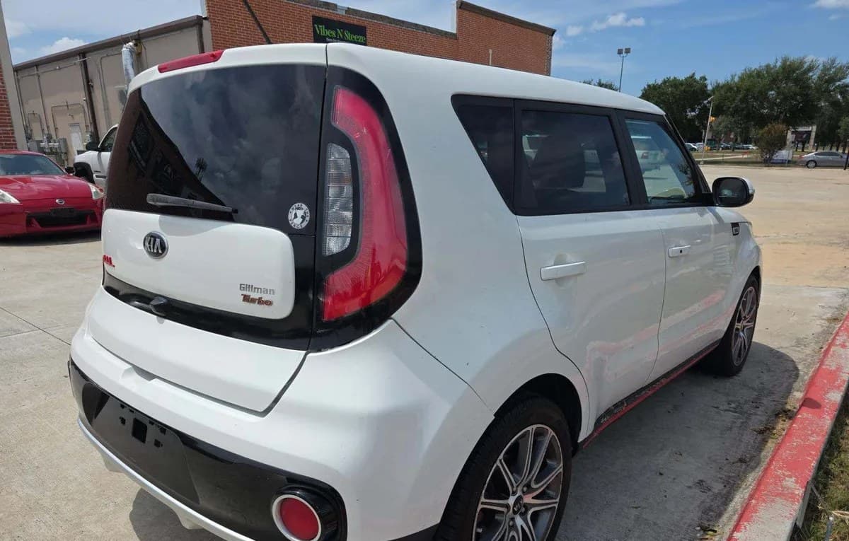 2019 KIA SOUL ! 4