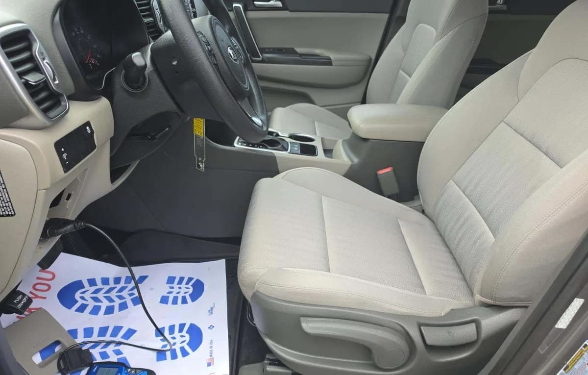 2017 KIA SPORTAGE LX 4