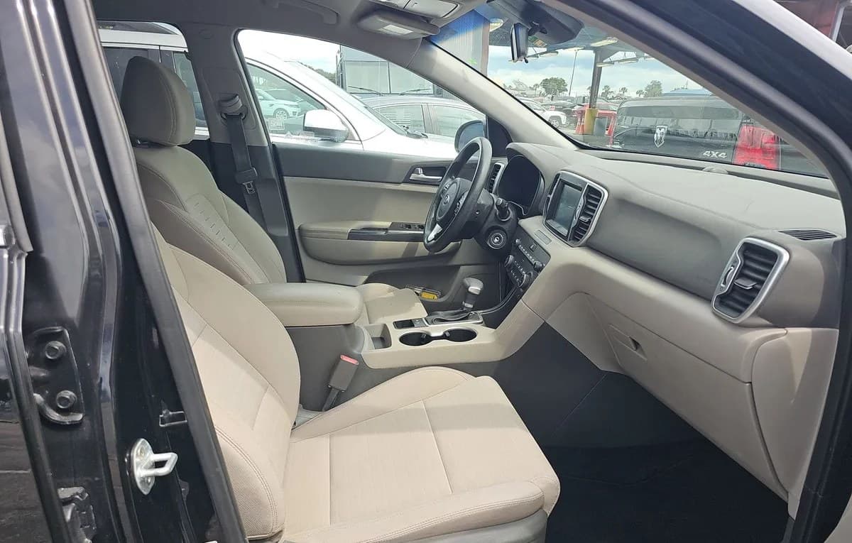 2019 KIA SPORTAGE LX 4