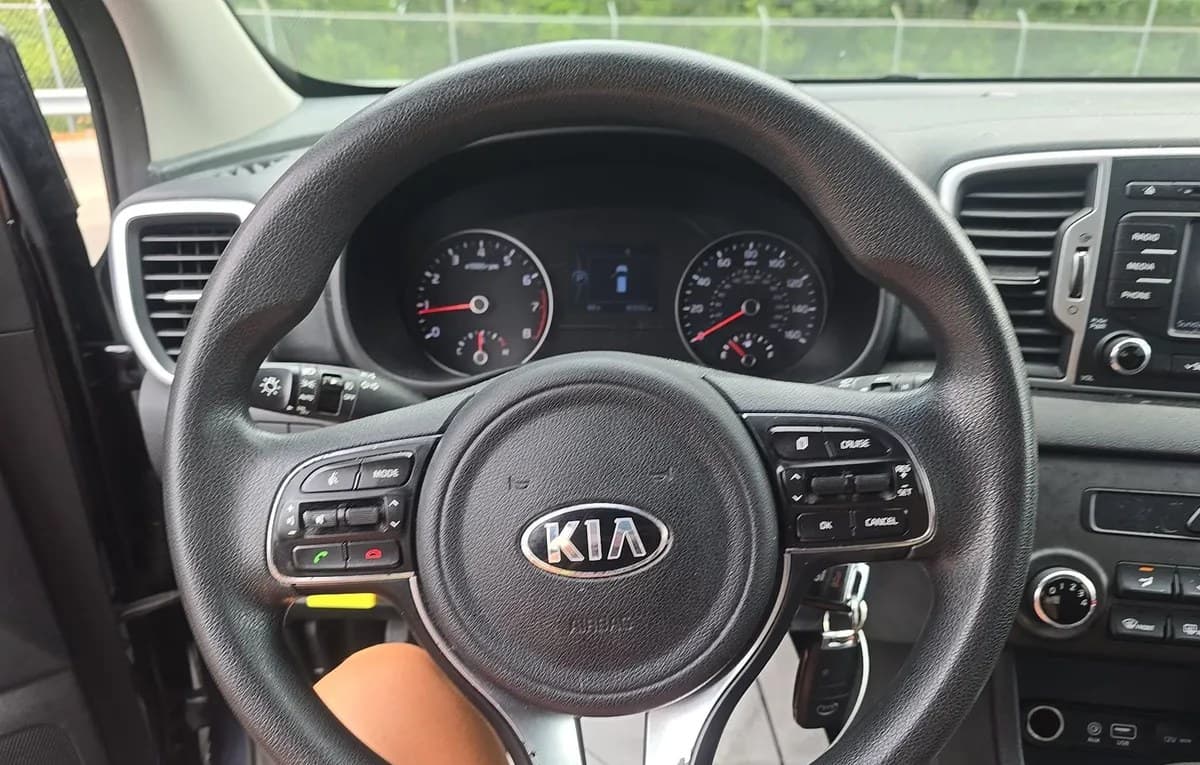 2017 KIA SPORTAGE LX 6