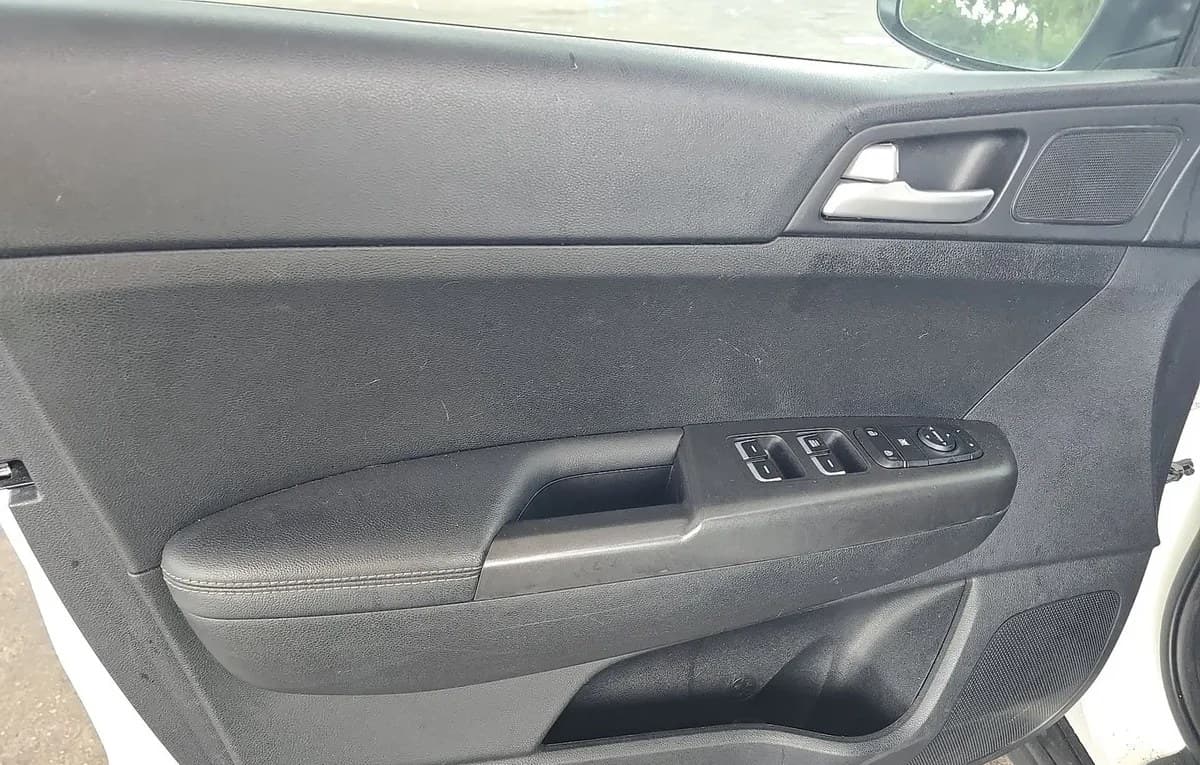 2021 KIA SPORTAGE LX 6