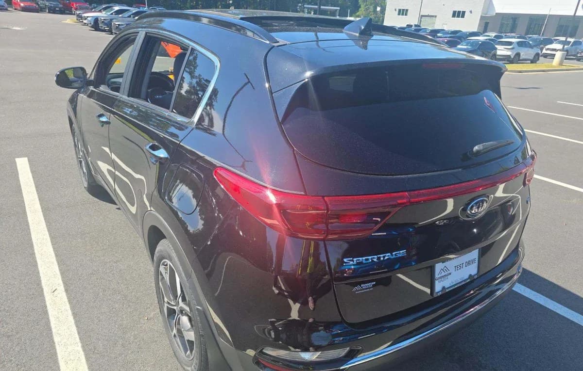 2022 KIA SPORTAGE EX 3