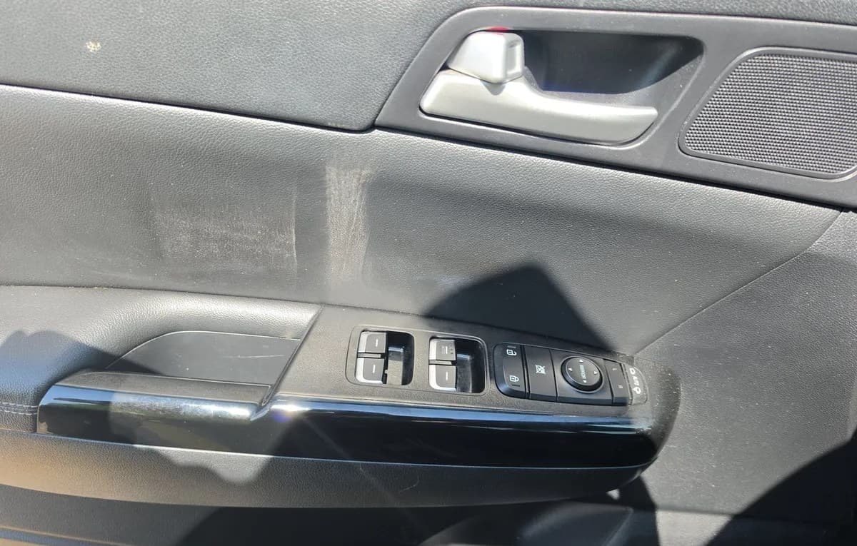 2019 KIA SPORTAGE EX 6