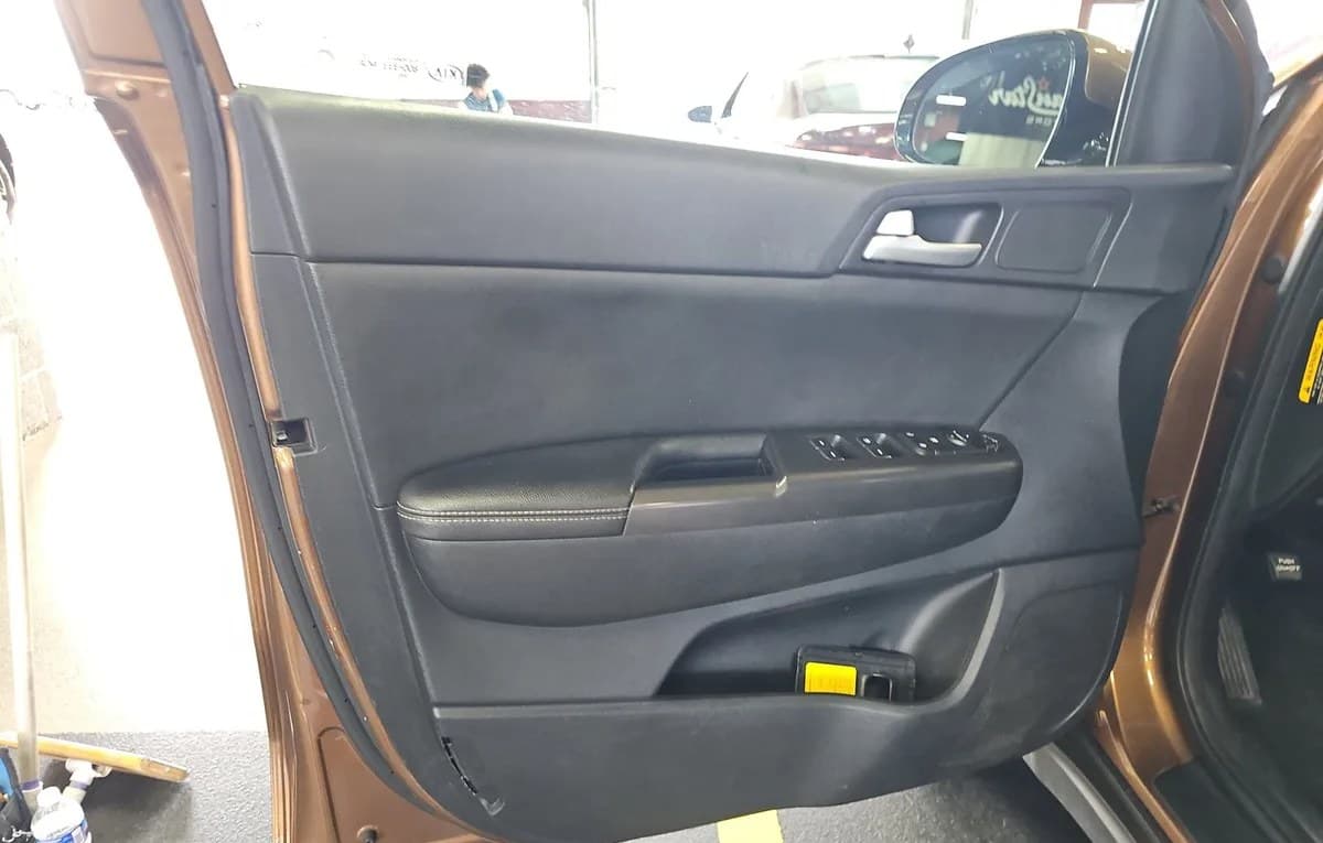 2017 KIA SPORTAGE EX 6
