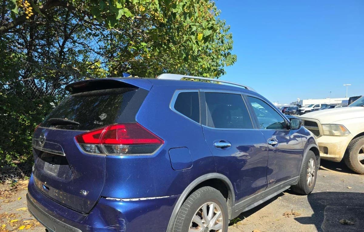 2020 NISSAN ROGUE SV 4