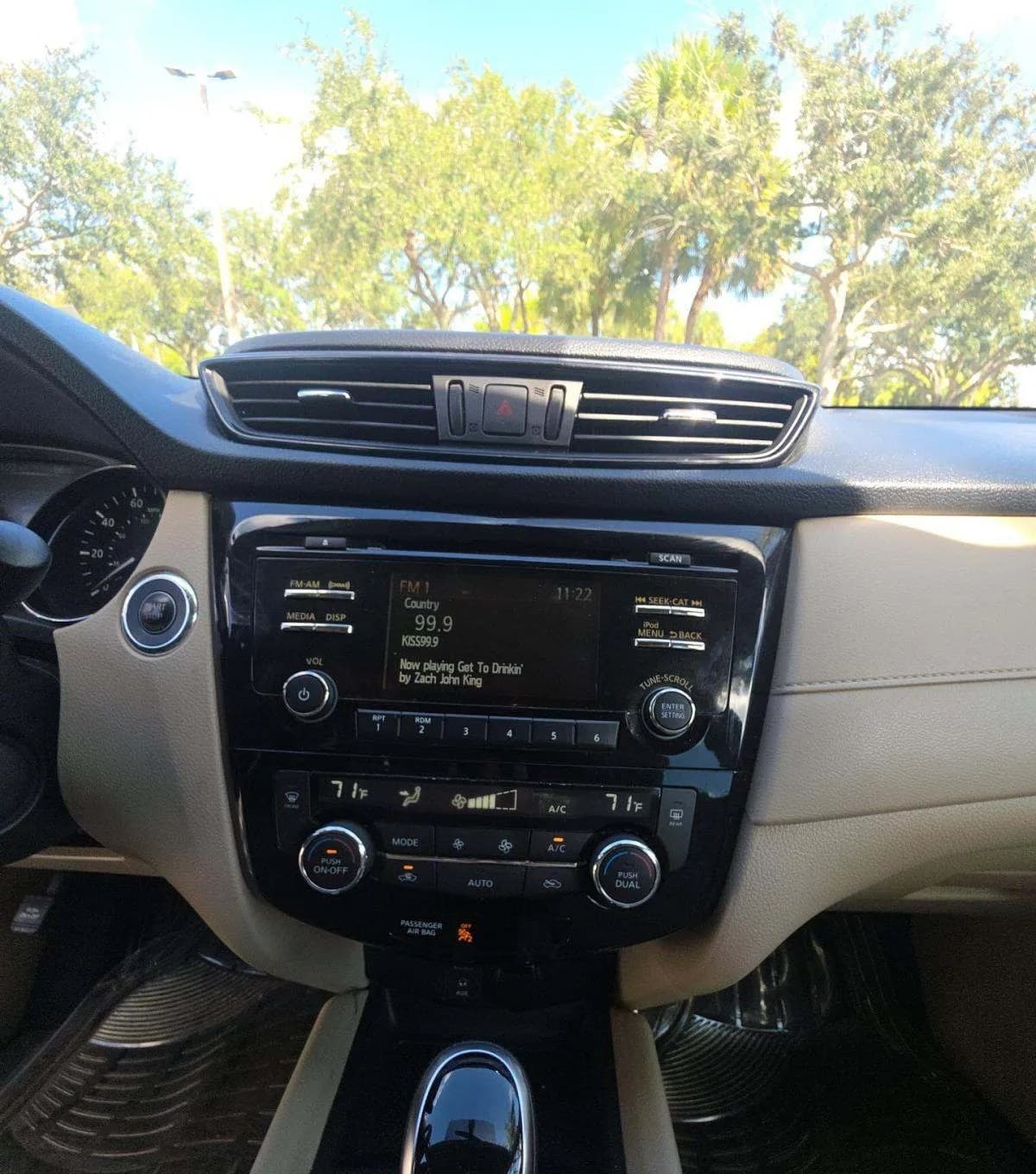 2017 NISSAN ROGUE SV 7