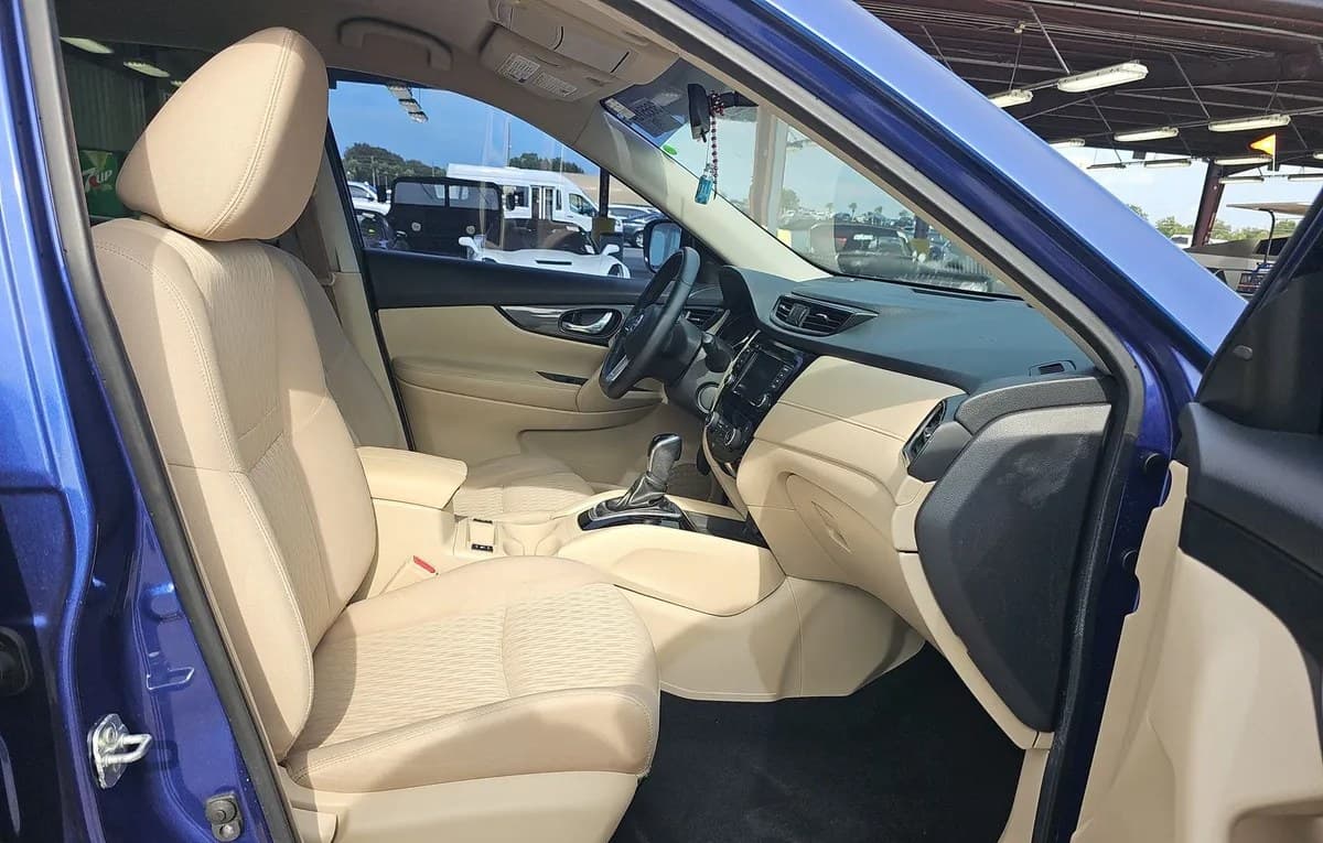 2018 NISSAN ROGUE SV 5
