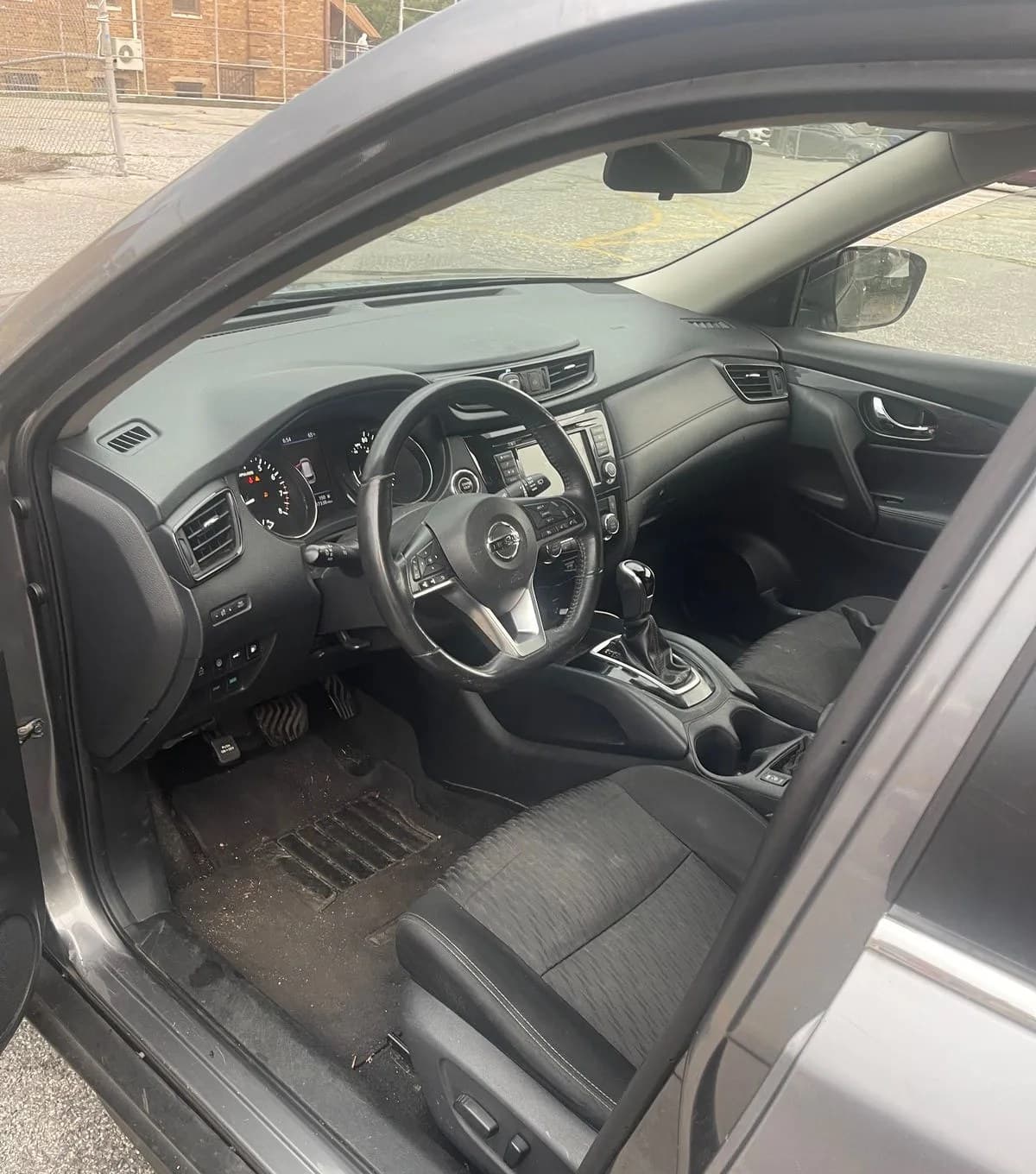 2019 NISSAN ROGUE SV 5