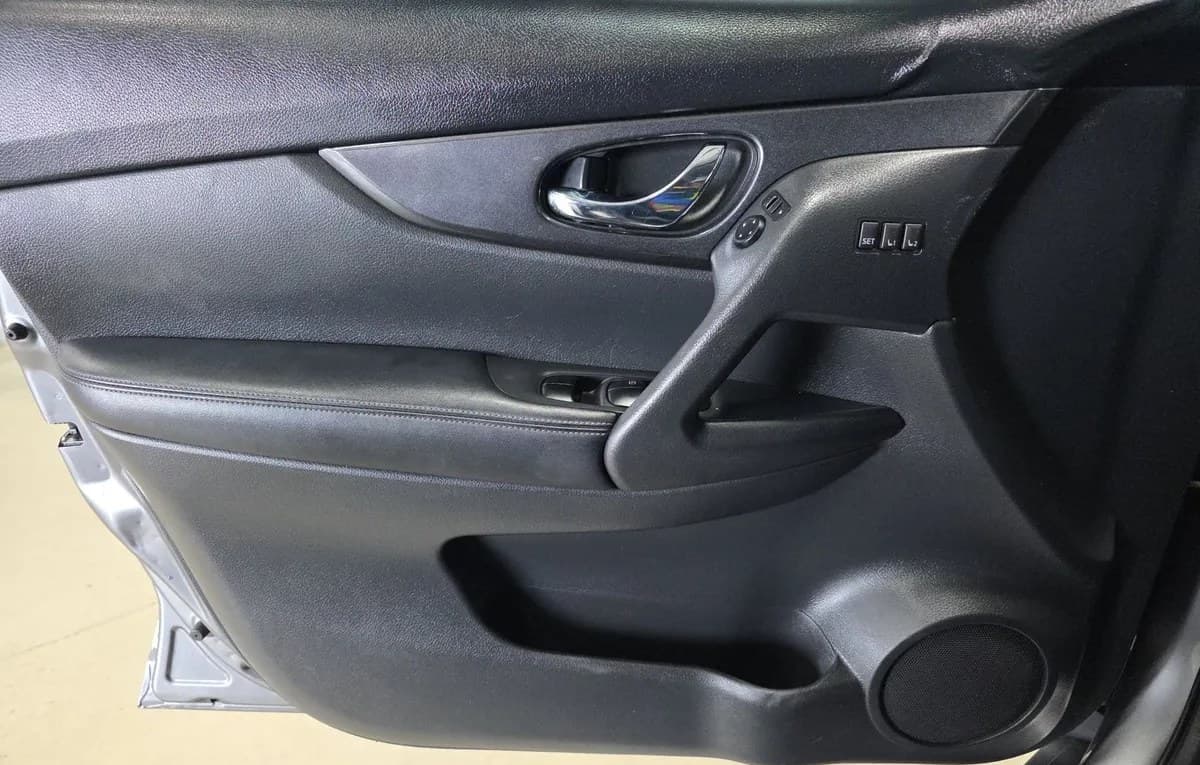 2018 NISSAN ROGUE SV 6