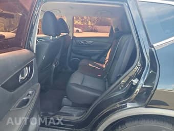 2018 NISSAN ROGUE S 11