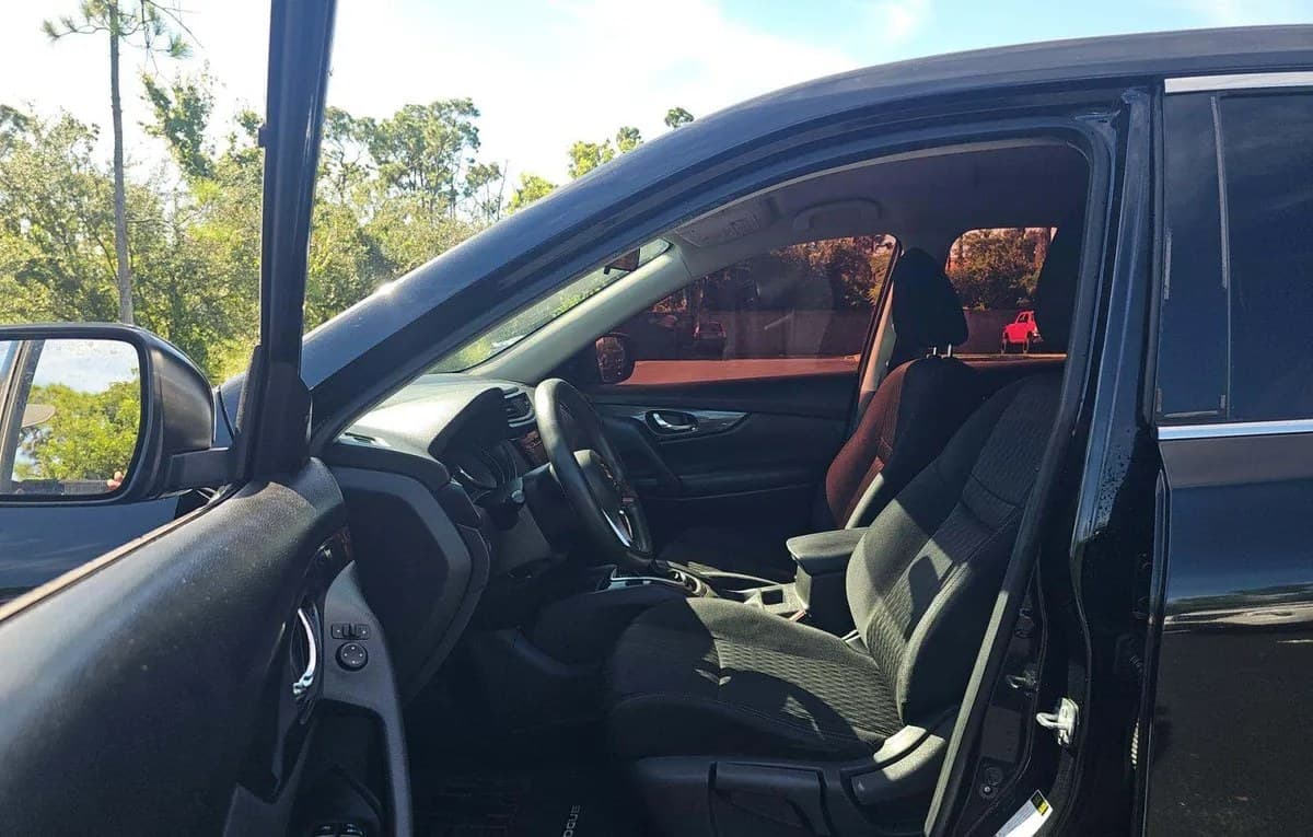 2018 NISSAN ROGUE S 4
