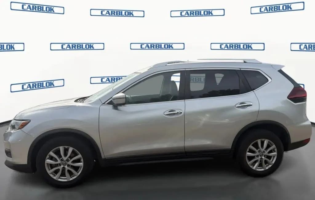 2020 NISSAN ROGUE SV 5