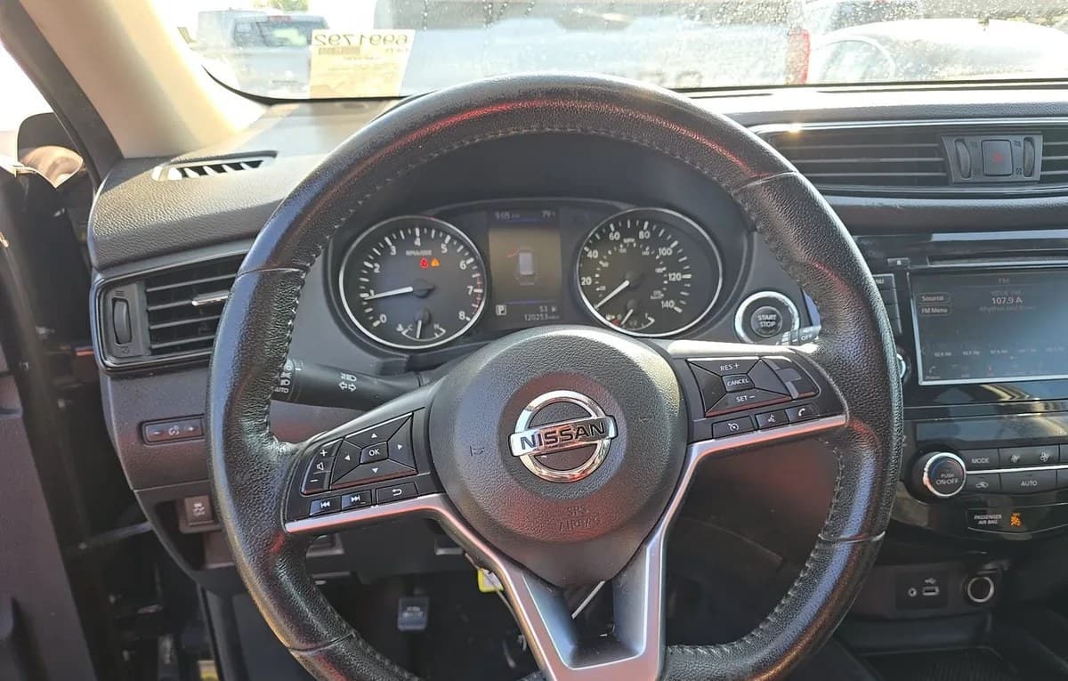 2020 NISSAN ROGUE SV 6
