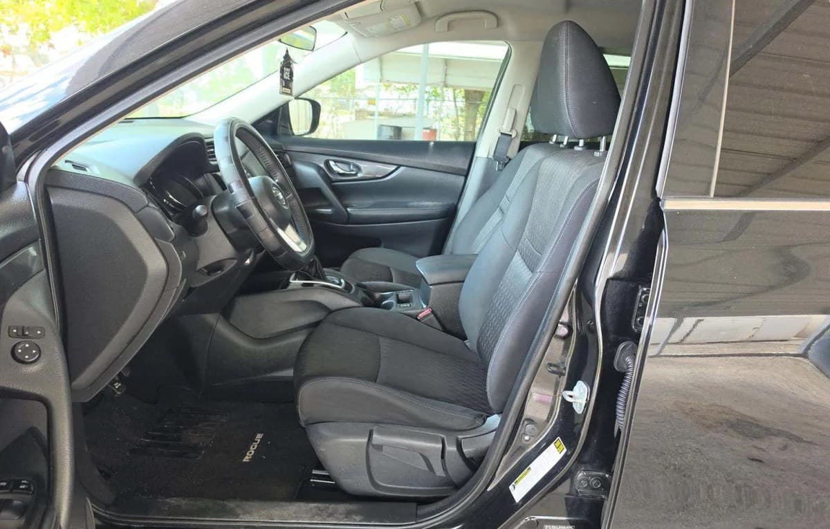 2020 NISSAN ROGUE S 4