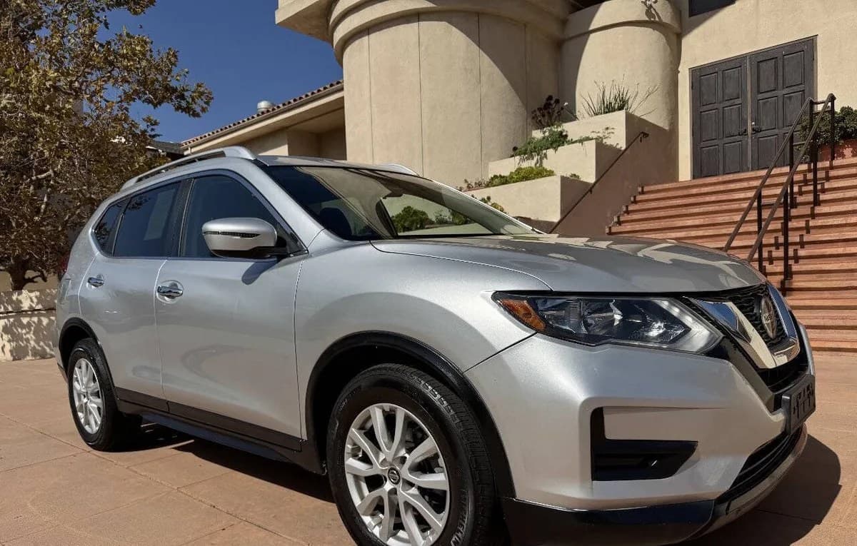 2019 NISSAN ROGUE SV 2