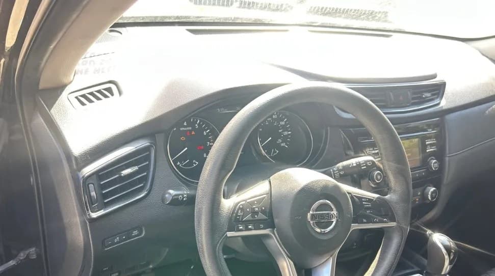 2017 NISSAN ROGUE S 5
