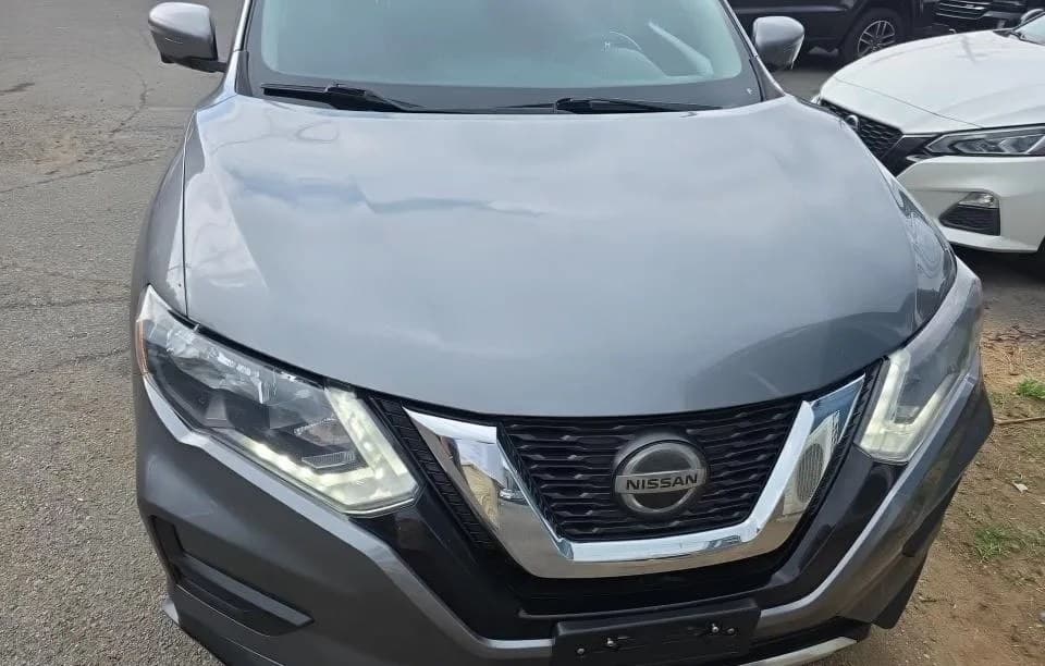 2018 NISSAN ROGUE SV 3