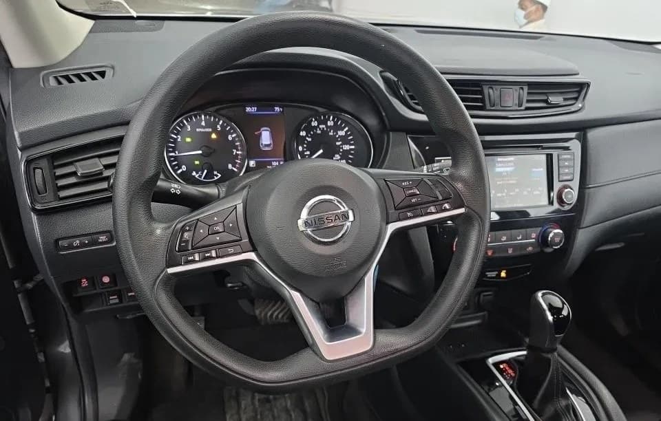 2019 NISSAN ROGUE S 5