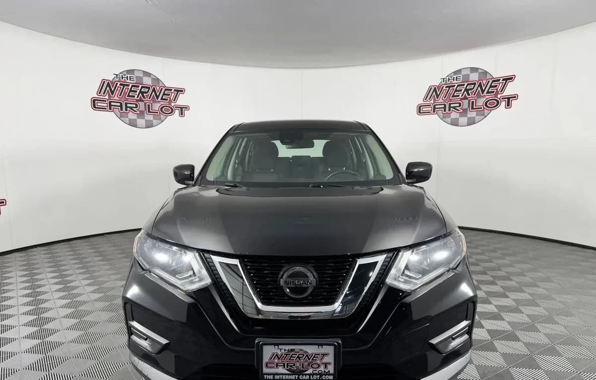 2019 NISSAN ROGUE S 3