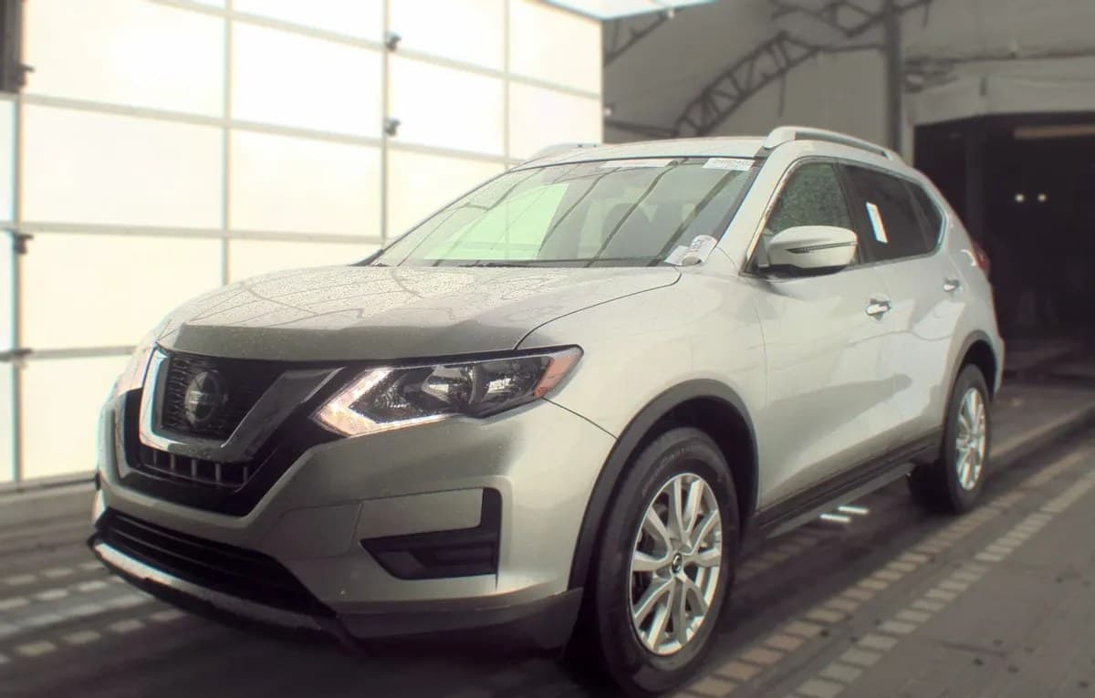 2018 NISSAN ROGUE SV 2