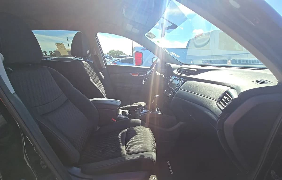 2018 NISSAN ROGUE SV 5