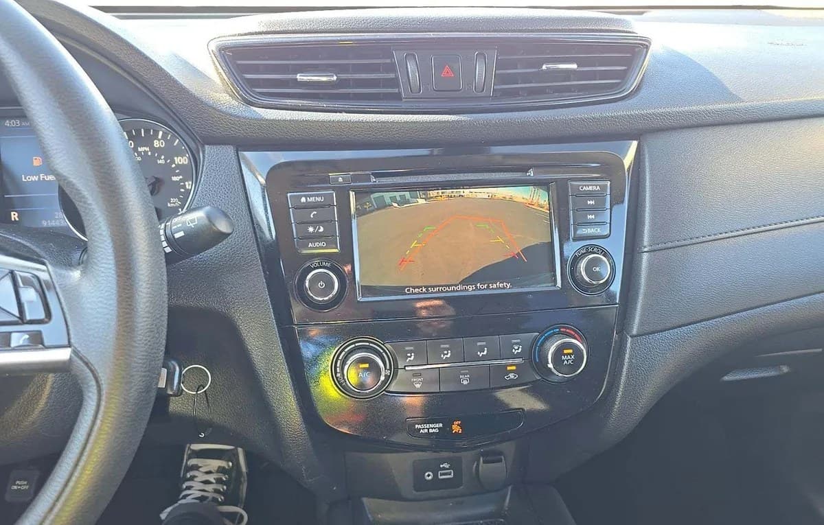 2020 NISSAN ROGUE S 5